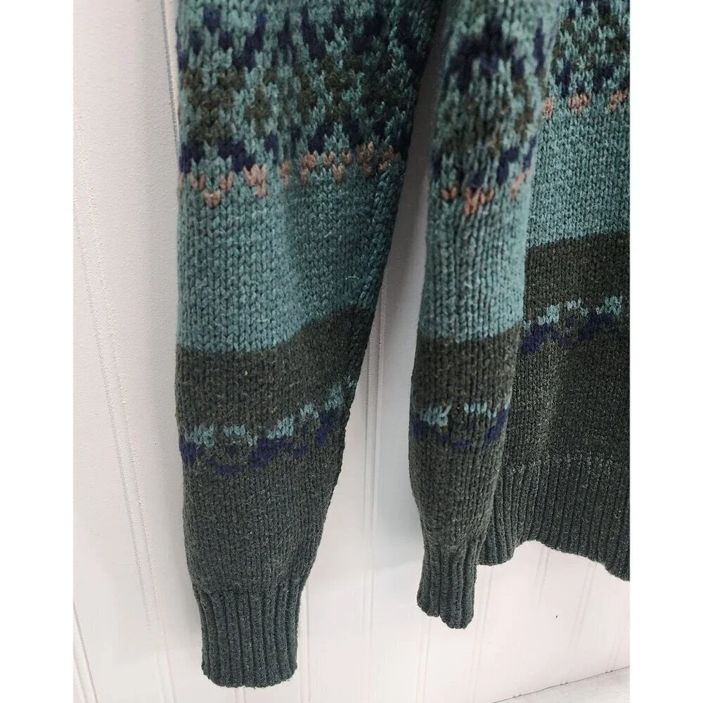 CHUP Vintage-Inspired Crewneck Knit Sweater With Multicolor Nordic Stripes & Pat - Picture 4 of 10